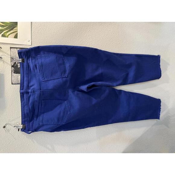 Chico's So Slimming Girlfriend Slim Leg Crop Jeans - Blue - Size 12 - Picture 3 of 6